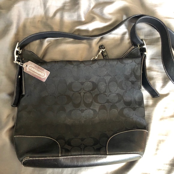 Coach Handbags - Coach purse